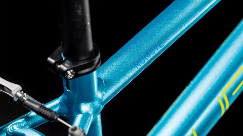 Cube Numove 160 in Blue / Lime -3